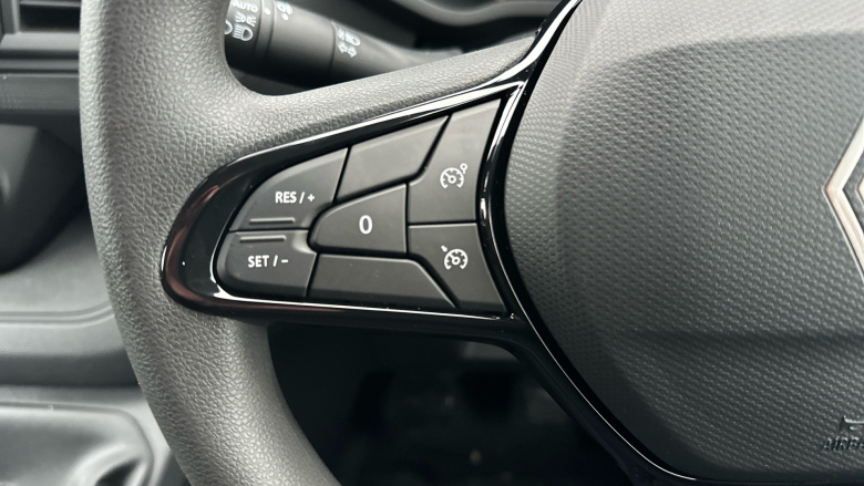 Renault Trafic Swb Diesel SL30 Blue dCi 130 Advance [Safety] Van